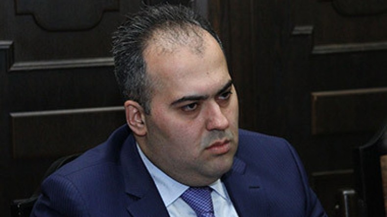 <b>Armen Shahnazaryan</b> appointed Chief of Economy Ministry Staff - f55c4db677b824_55c4db677bc0e.thumb