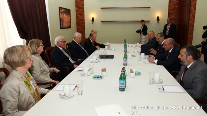 Бако Саакян и Франк-Вальтер Штайнмайер обсудили процесс урегулирования карабахского конфликта