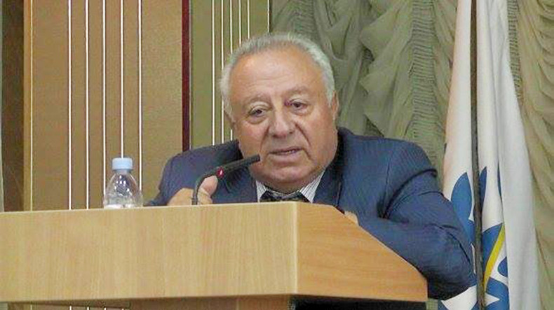 Депутат от правящей партии Азербайджана призвал азербайджанцев меньше есть, чтобы страна вышла из кризиса