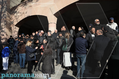 Родственников погибших военнослужащих вызвали в СК Армении на очную ставку по делу инцидента в «Ераблуре»