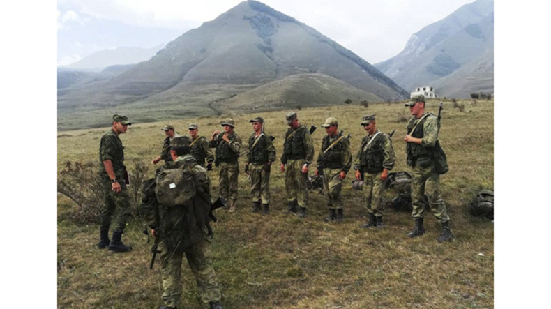 News am на русском. Военный полигон Дарьял Северная Осетия. Горный полигон Дарьял Владикавказ. Горно полевой лагерь Дарьял. Дарьял спецназ.