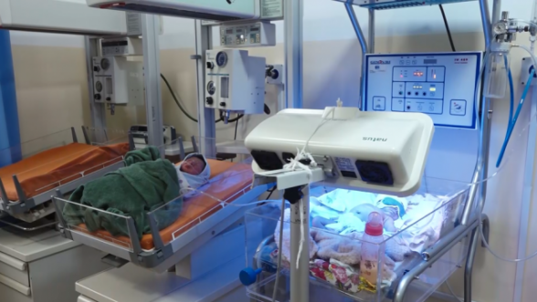 В Арцахе из-за стресса увеличилось число недоношенных новорожденных детей